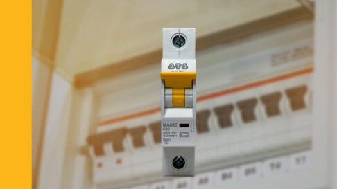 Aptomat 1 pha là gì? Cấu tạo, nguyên lý làm việc, ứng dụng