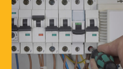 3 cách xử lý lỗi aptomat hay bị nhảy về đêm ngay lập tức