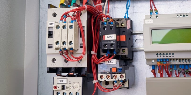 lap dat contactor khoi dong tu 12