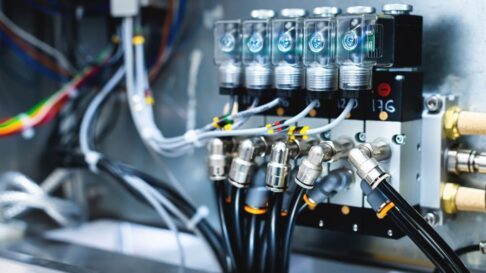 Tiếp điểm là gì? So sánh tiếp điểm NO và NC, cách lắp đặt