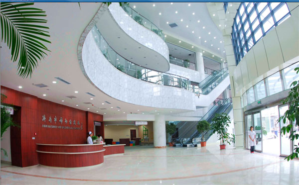 Jinan Çocuk Hastanesi Projesi 11/2017: Çocuklar için güç kalitesinin iyileştirilmesi