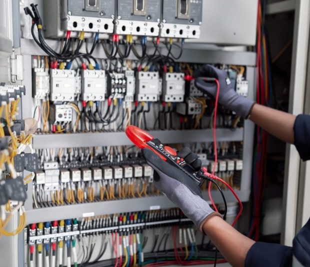 Hướng dẫn quy trình bảo dưỡng, bảo trì tủ điện công nghiệp