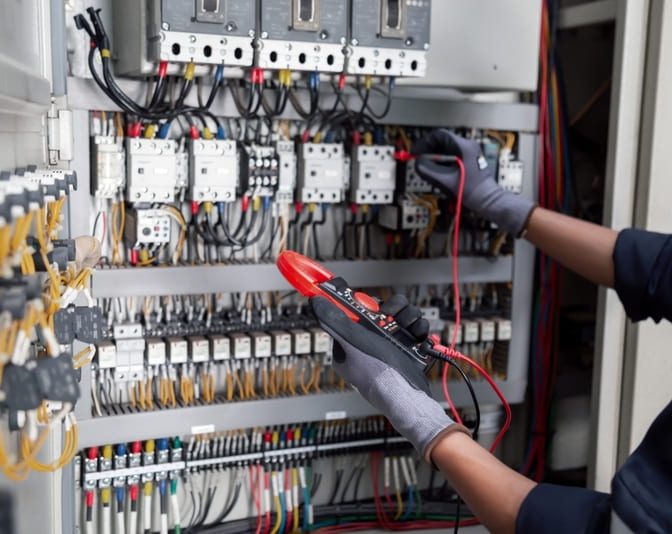 Hướng dẫn quy trình bảo dưỡng, bảo trì tủ điện công nghiệp