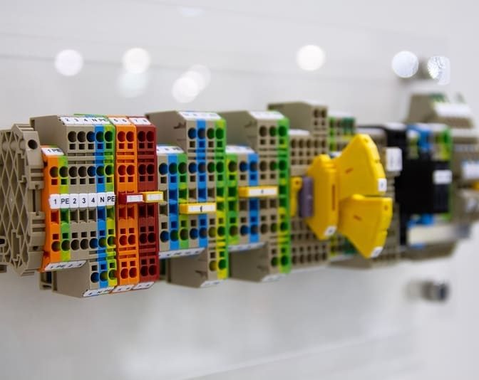 Cầu đấu dây là gì? Hướng dẫn cách chọn cầu đấu dây phù hợp