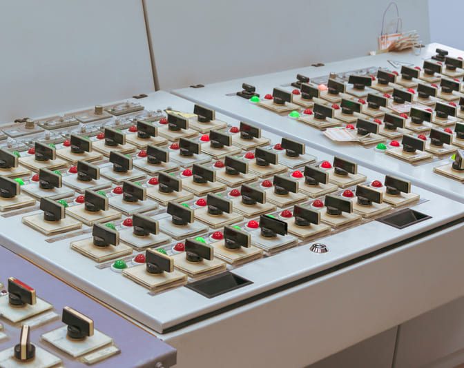 Tìm hiểu về công tắc xoay: cấu tạo, cách phân loại và ứng dụng