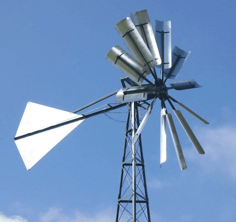 bom nuoc chay bang suc gio