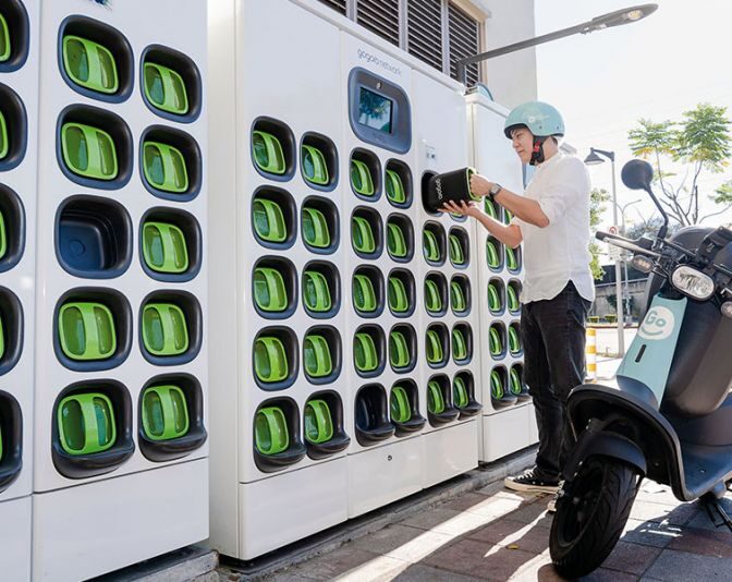 Trạm đổi pin xe điện: Vai trò và tiềm năng phát triển trong hạ tầng trạm sạc giao thông xanh