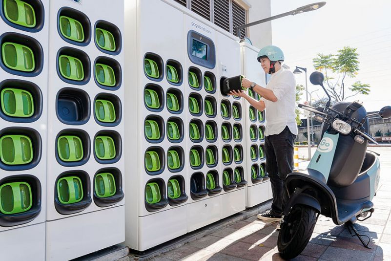 Trạm đổi pin xe điện: Vai trò và tiềm năng phát triển trong hạ tầng trạm sạc giao thông xanh