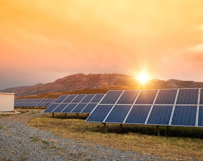 Năng lượng mặt trời: Tầm quan trọng và tiềm năng phát triển