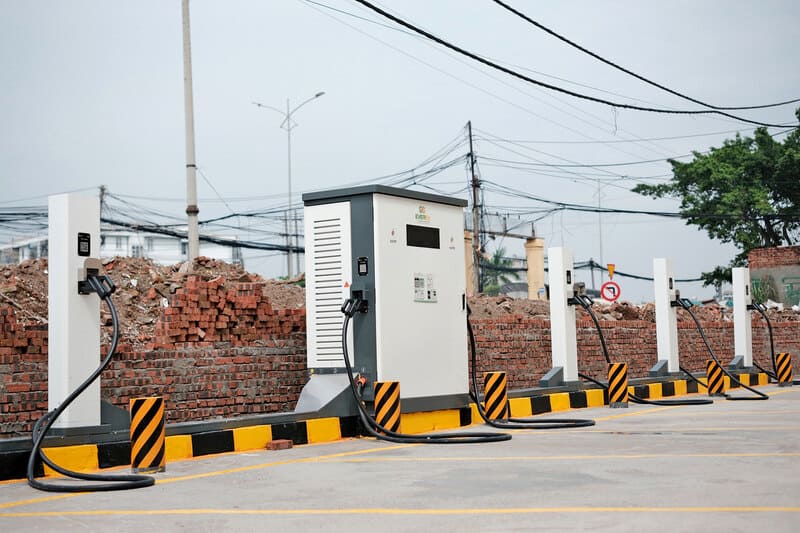 quy trinh lap dat tram sac xe dien 2