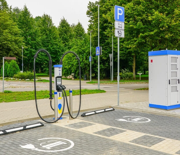 Tủ điện trạm sạc xe điện: Cấu tạo và tiêu chuẩn kỹ thuật